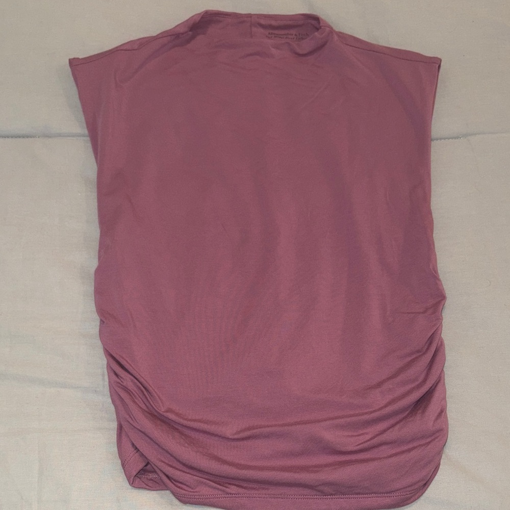 Abercrombie sleeveless mauve Top, high neck.